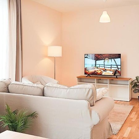 Filinhome Papa Suite 5 Novi Sad Exterior photo
